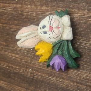 Vintage Easter bunny brooch